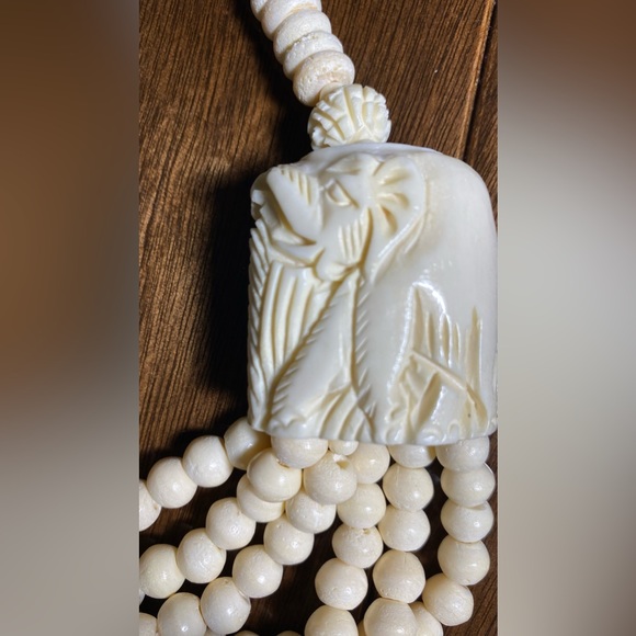 BONE Hand carved Tribal, beaded necklace. Made from bovine. Heavy,vintage 1960’s - Picture 5 of 16